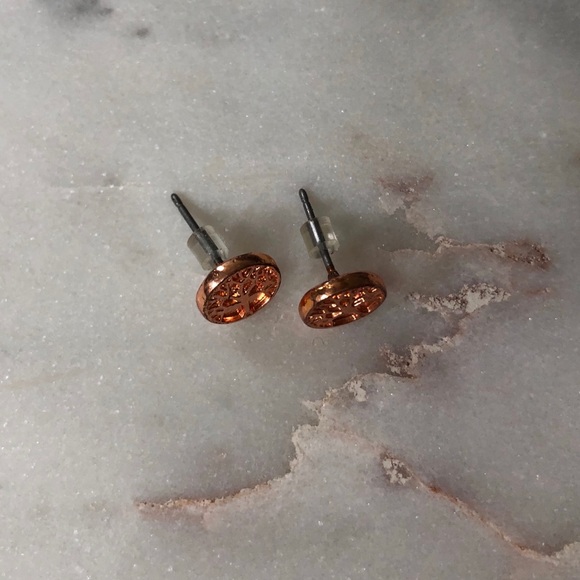 Tree studs - Picture 2 of 2